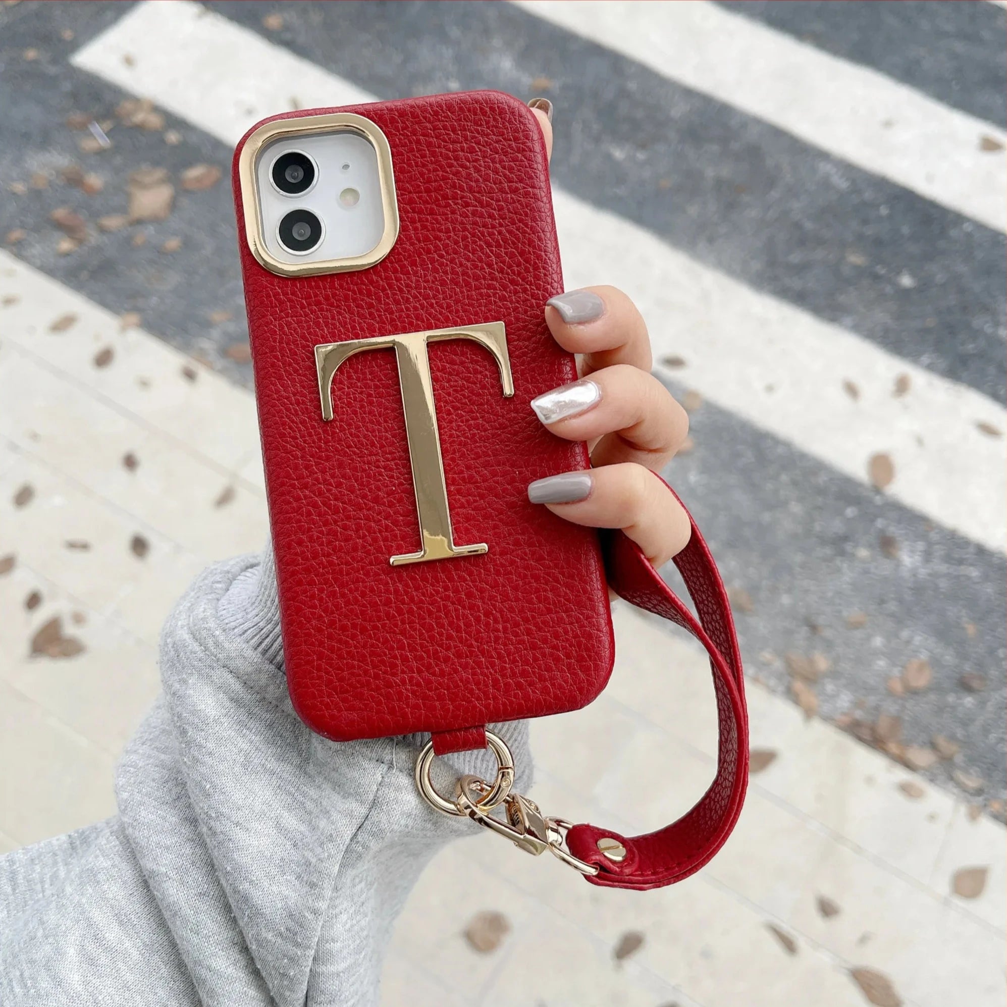 Leather Custom Initial Leather Hand Rope Gold Letters Phone Case For iPhone16 15 14 13 12 11 Pro Max Plus Pro Cover