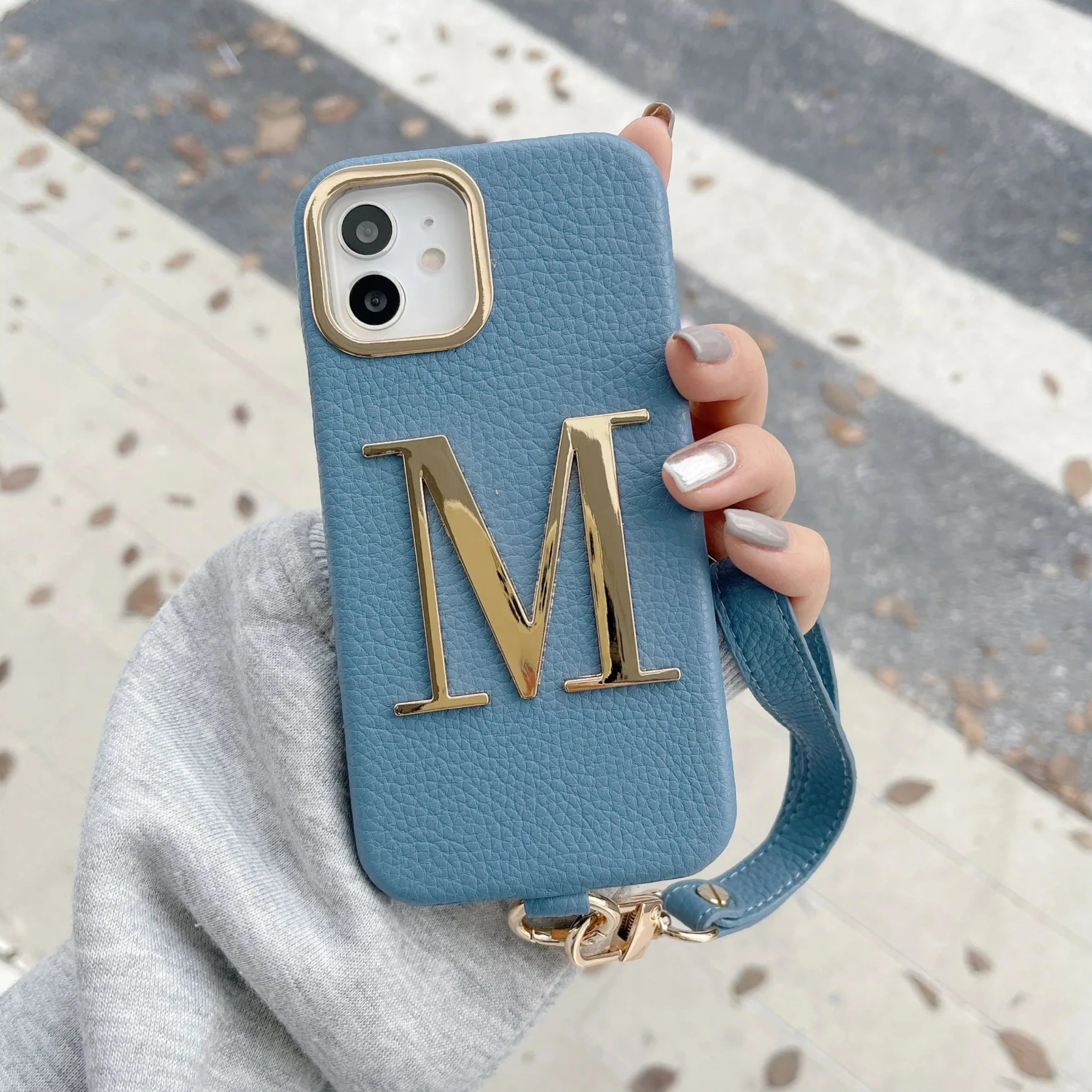 Leather Custom Initial Leather Hand Rope Gold Letters Phone Case For iPhone16 15 14 13 12 11 Pro Max Plus Pro Cover