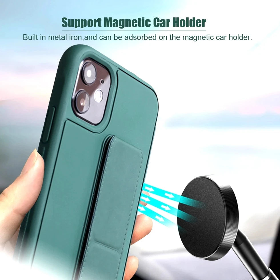 For Funda iPhone 15 Plus 14 13 12  Pro Max Case Magnetic Stand for iPhone Wrist Strap Holder Protector Case